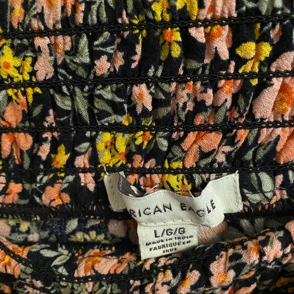 American Eagle Ruffle Skirt - Picture 2 of 2